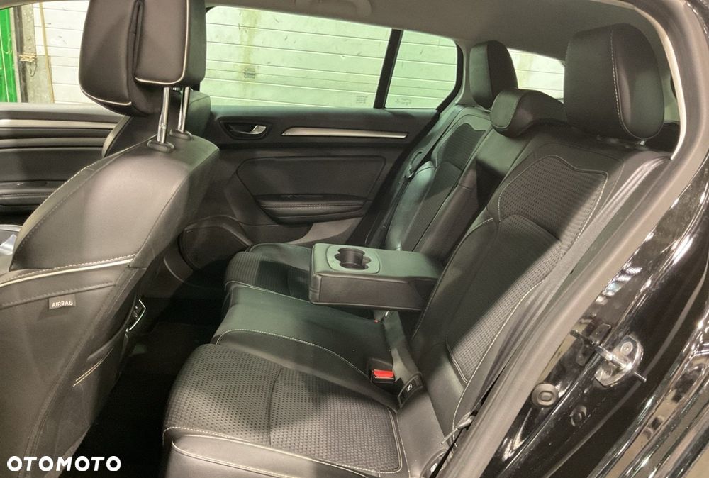 Renault Megane 1.5 Blue dCi GT Line - 4