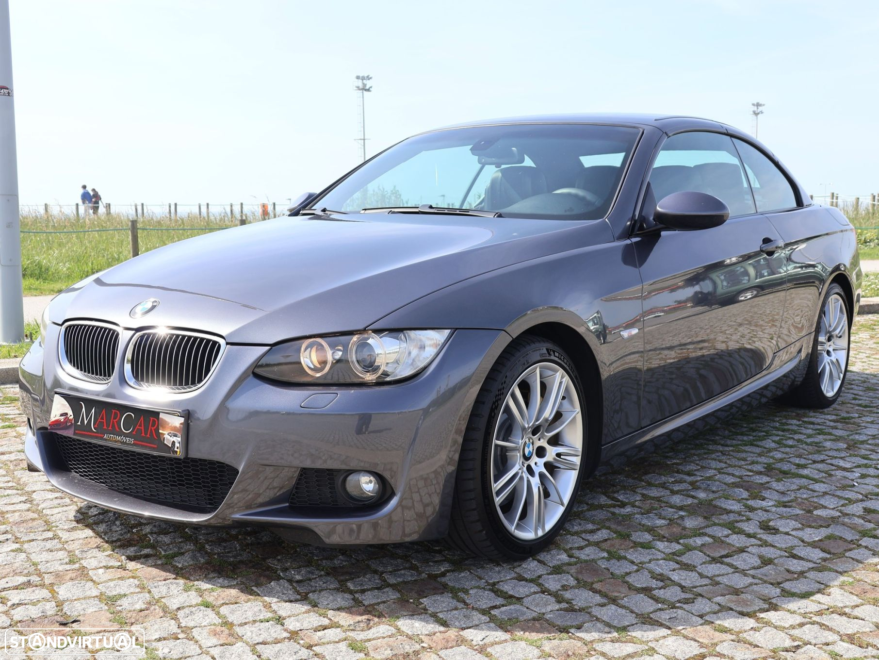 BMW 330 i - 2
