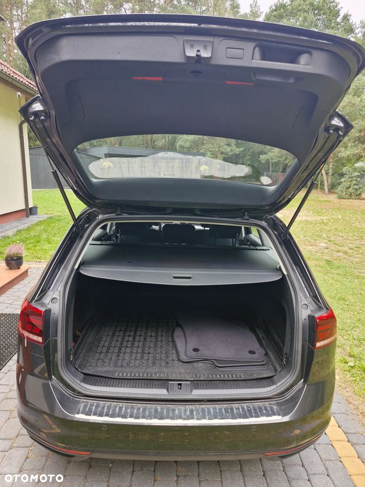 Volkswagen Passat 2.0 TDI BMT Comfortline - 12