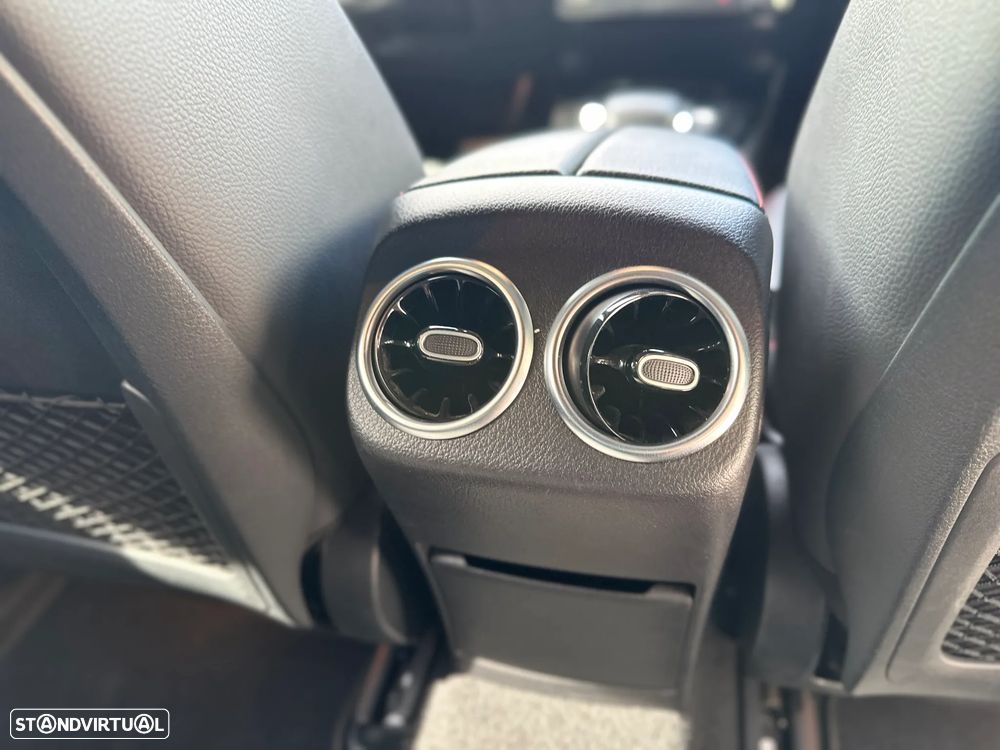 Mercedes-Benz A 180 d AMG Line Aut. - 12
