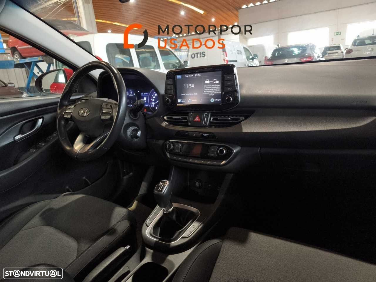 Hyundai i30 - 13