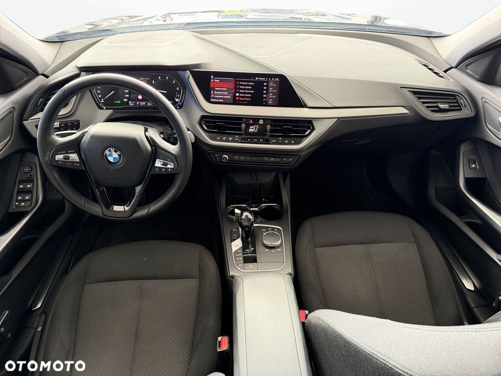 BMW Seria 1 - 21