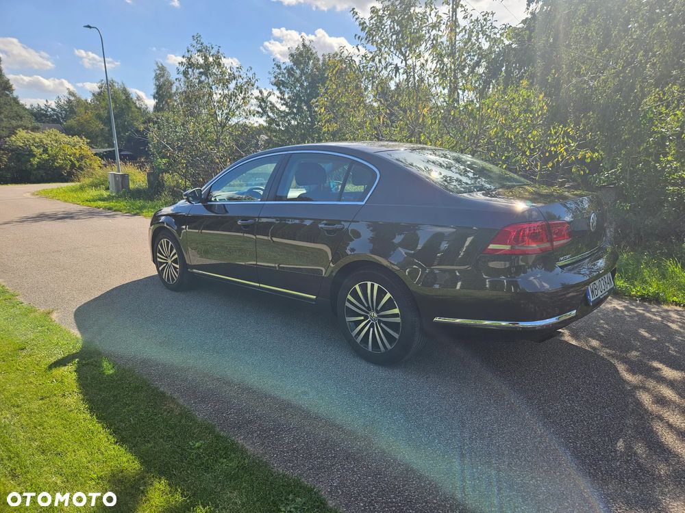 Volkswagen Passat 1.4 TSI BMT Highline - 12