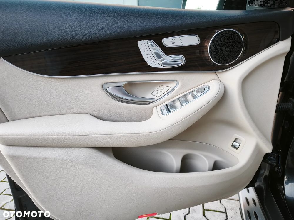 Mercedes-Benz GLC 300 4-Matic - 19