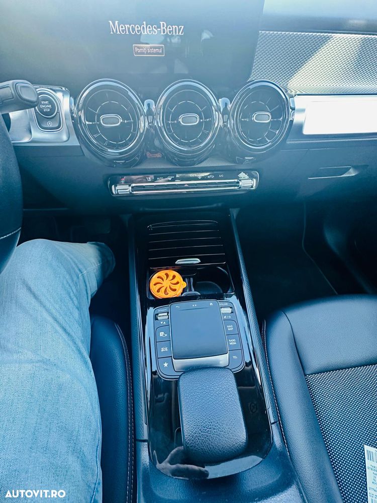 Mercedes-Benz GLB 180 7G-DCT Progressive - 17