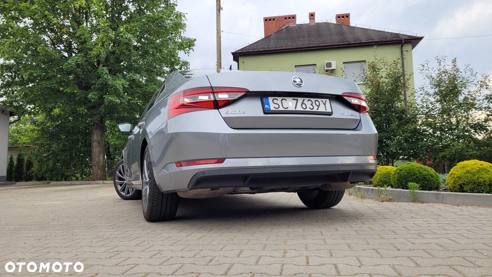 Skoda Superb 2.0 TSI L&K DSG - 6