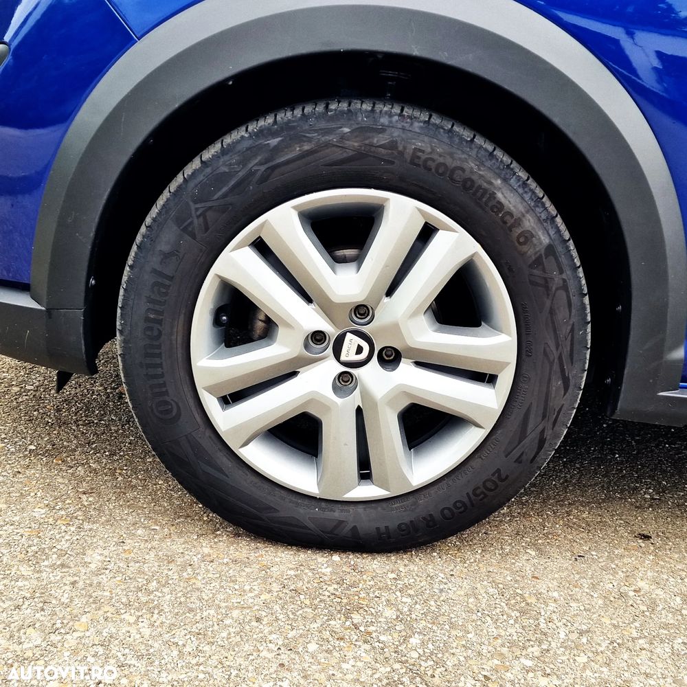 Dacia Sandero - 4