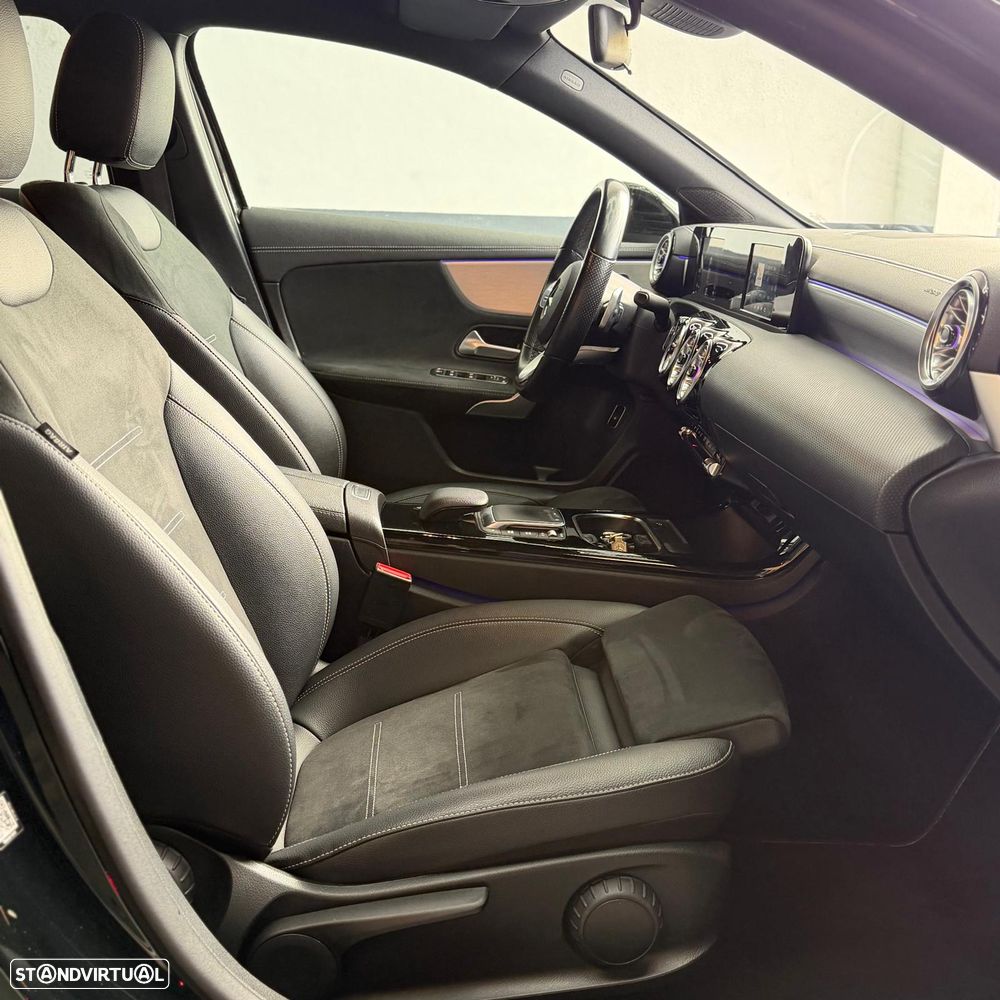 Mercedes-Benz A 250 Limousine e 8G-DCT AMG Line - 11