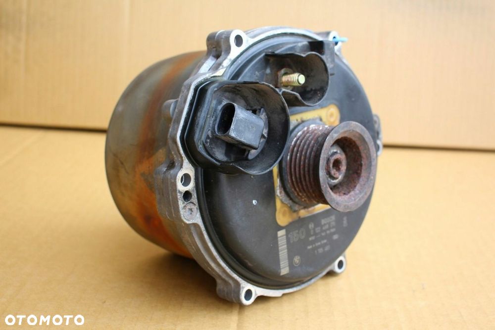 Alternator wodny BMW e38 e53 x5 e39 m62 BOSCH 0122468015 1705483 (4473) - 1