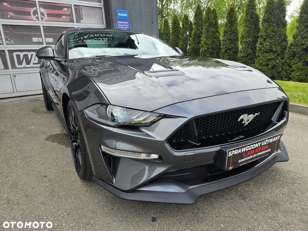 Ford Mustang - 2