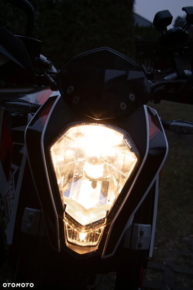 KTM Duke - 17