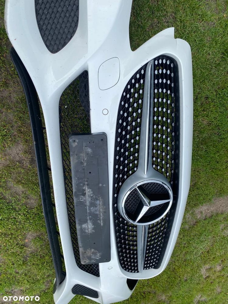 MERCEDES 205 kpl. zderzak czujniki kolor 149 - 3
