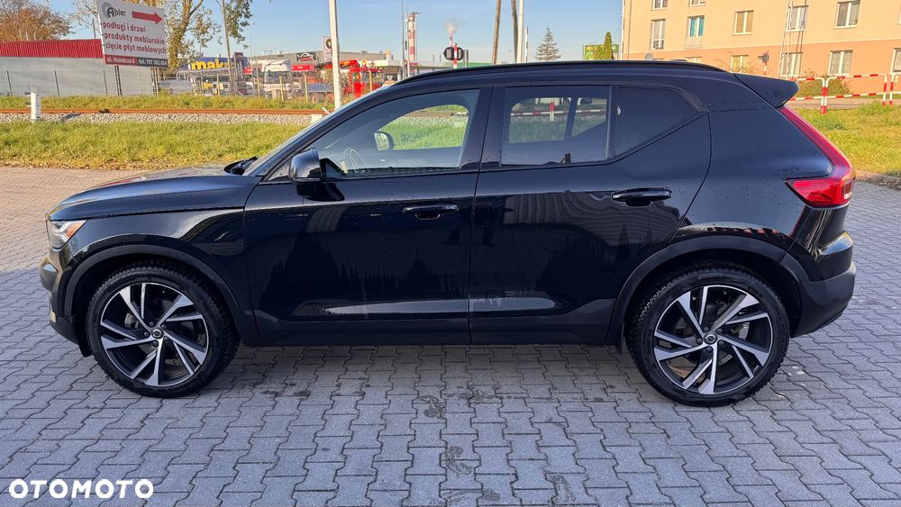 Volvo XC 40 T5 AWD Momentum - 5