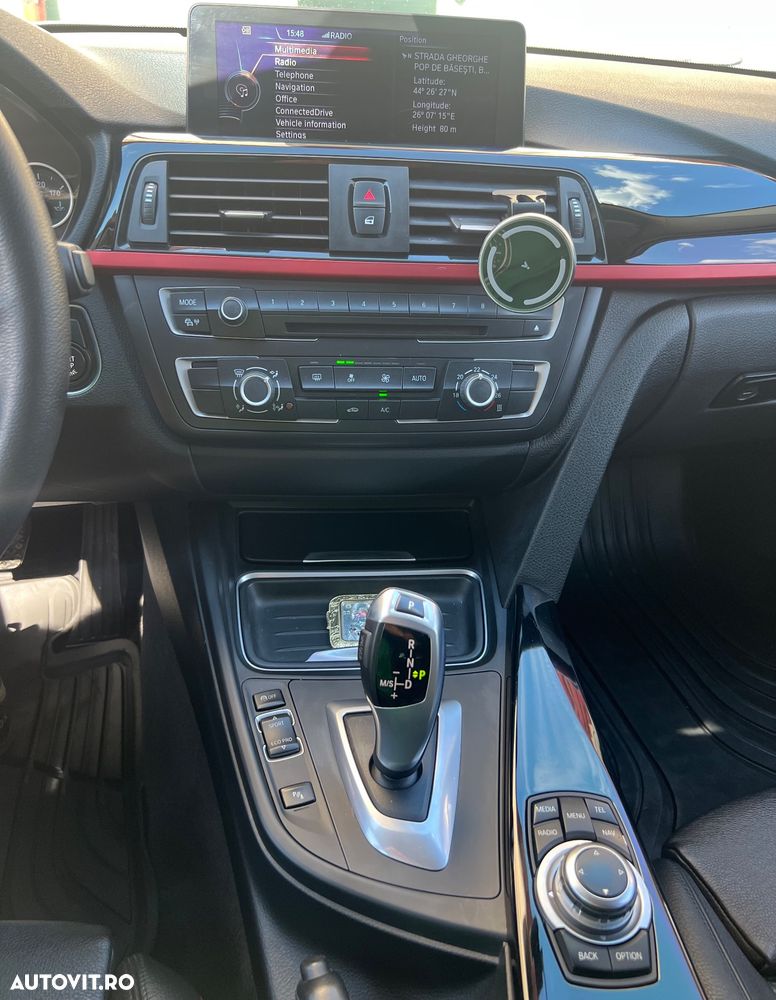 BMW Seria 3 328i xDrive AT Sport Line - 12