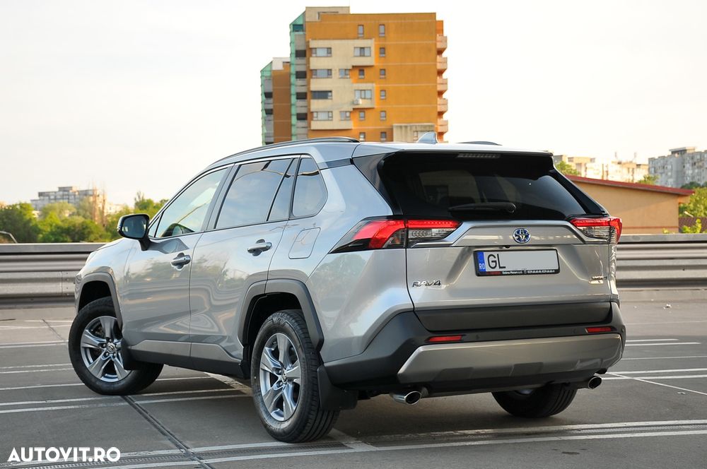 Toyota RAV4 2.5 VVT-iE 4x4 Dynamic - 6