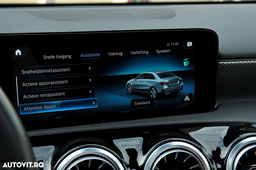 Mercedes-Benz A 180 7G-DCT Edition 2021 - 16