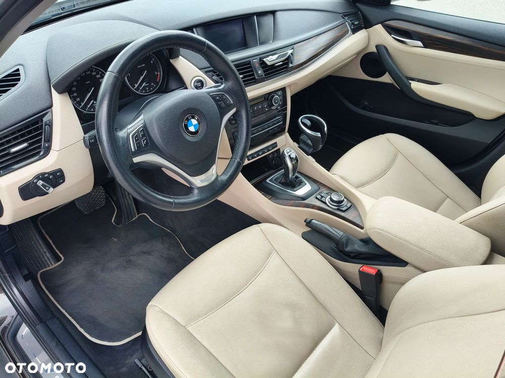 BMW X1 - 11