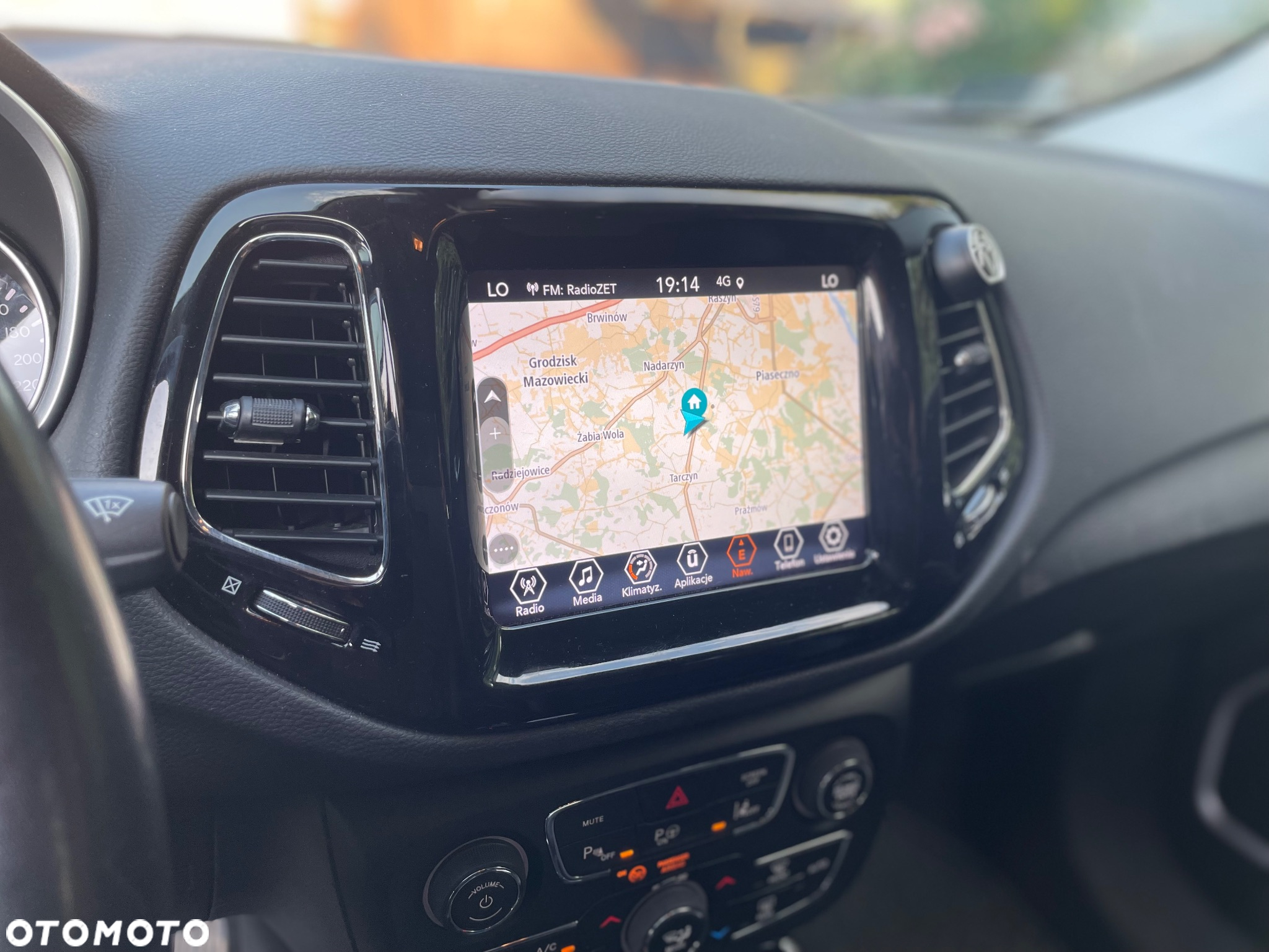 Jeep Compass - 12