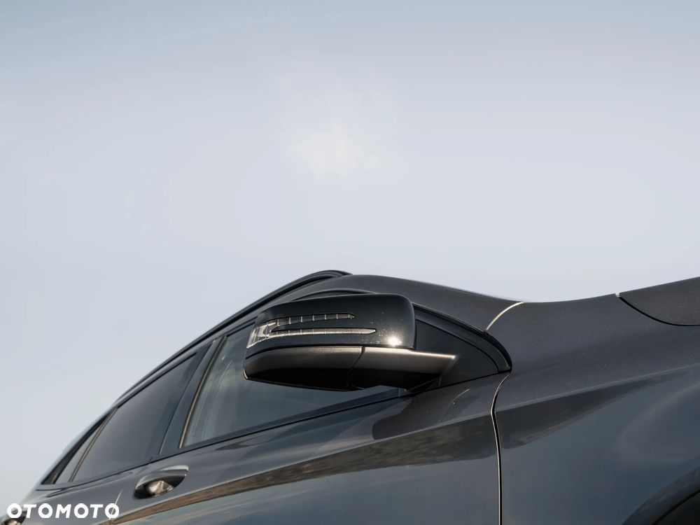 Mercedes-Benz GLA 200 7G-DCT AMG Line - 6