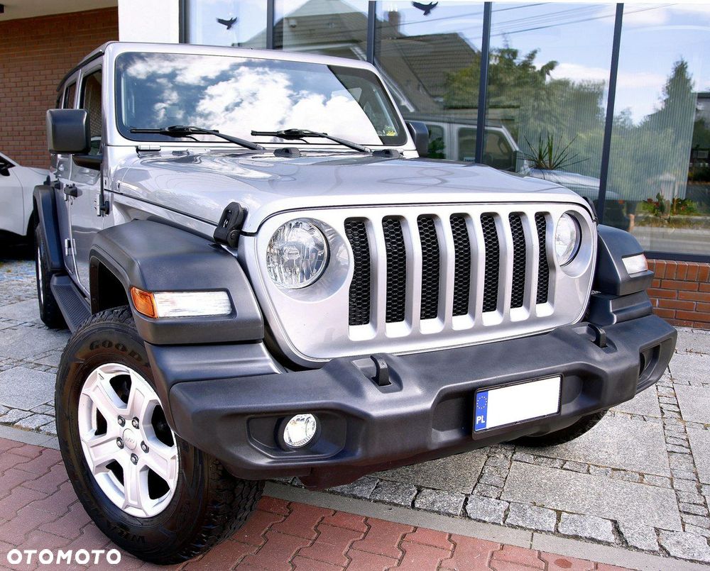 Jeep Wrangler - 2