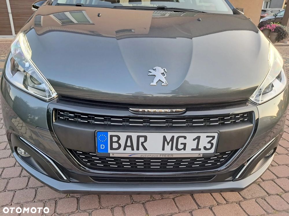 Peugeot 208 PureTech 82 Allure - 25
