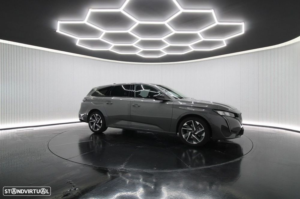 Peugeot 308 SW 1.2 PureTech Allure EAT8 - 11