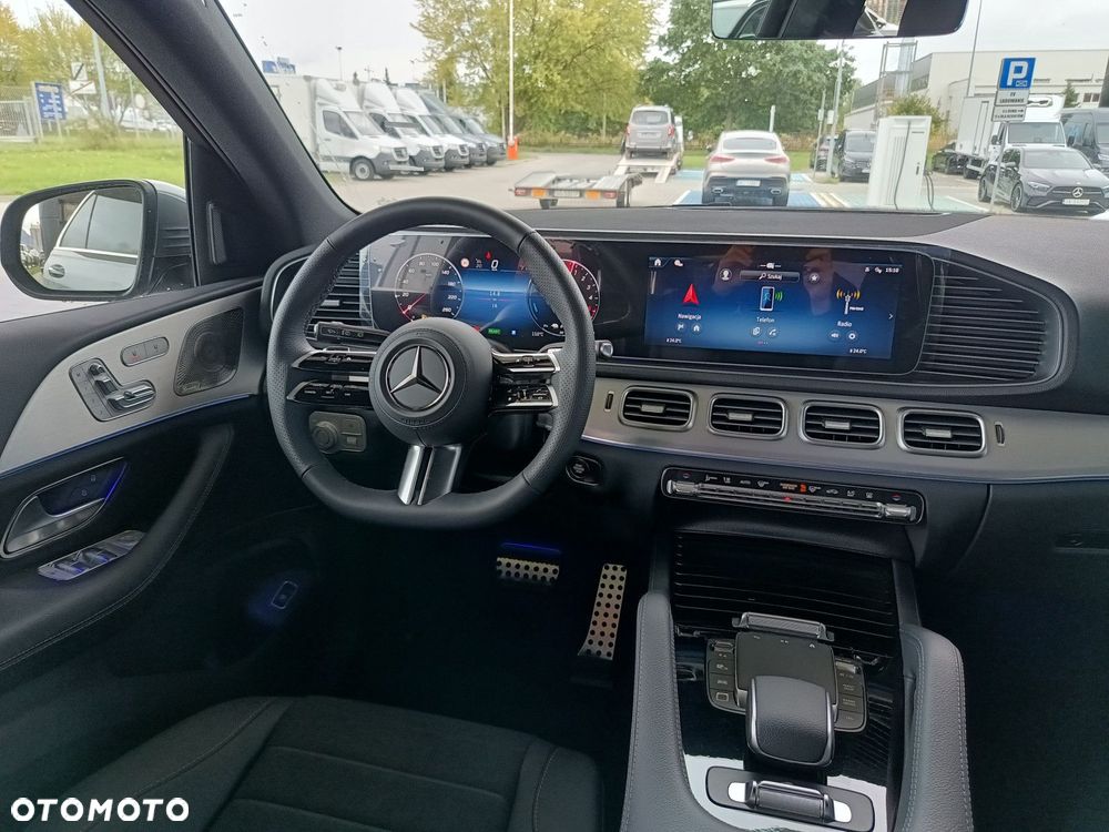 Mercedes-Benz GLE - 12