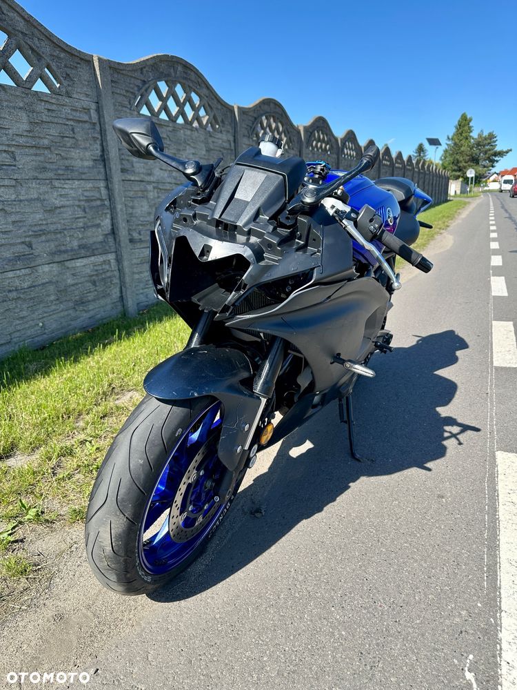 Yamaha R7 - 6