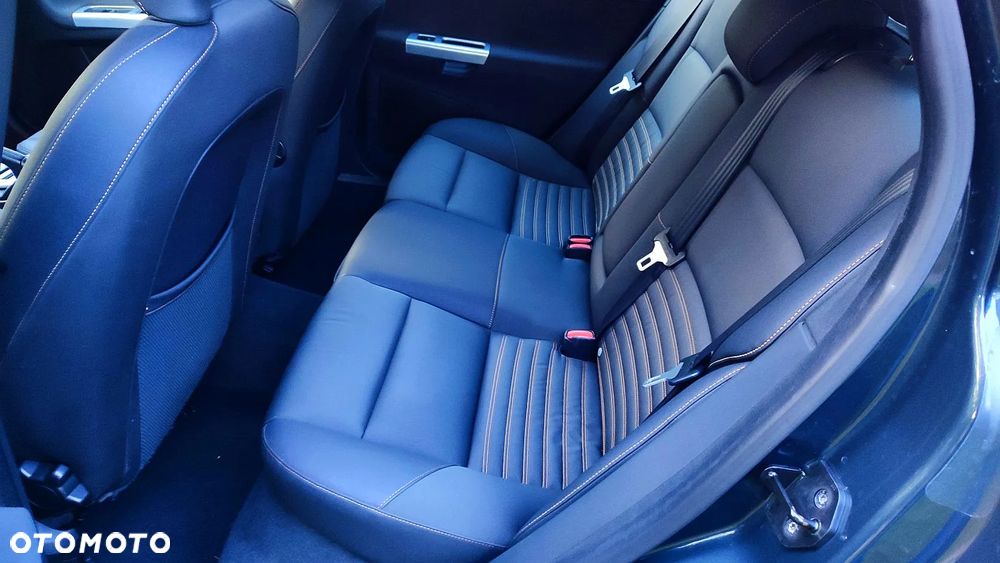 Volvo V50 1.6D Momentum - 25