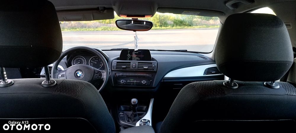 BMW Seria 1 116d - 24