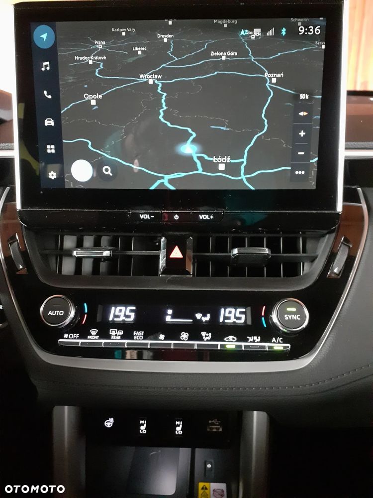 Toyota Corolla Cross 2.0 Hybrid Style - 8