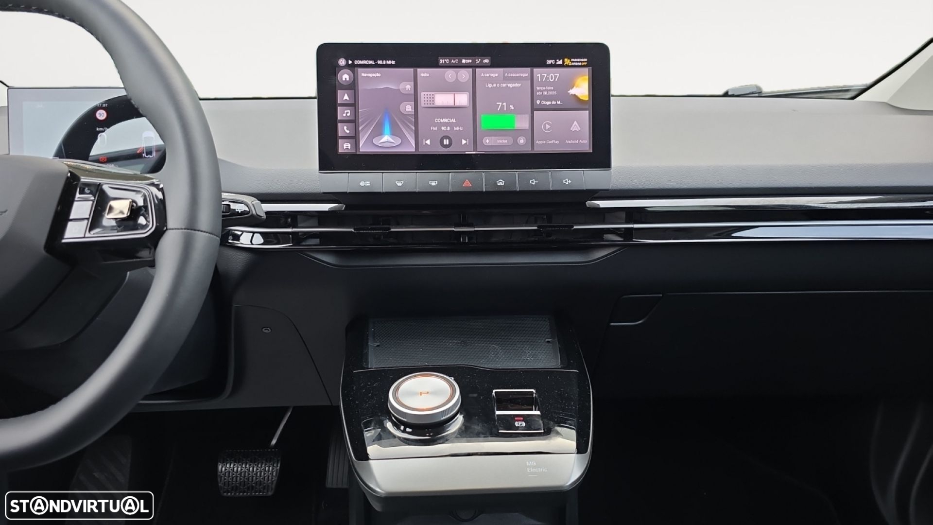 MG MG4 64 kWh Luxury - 9
