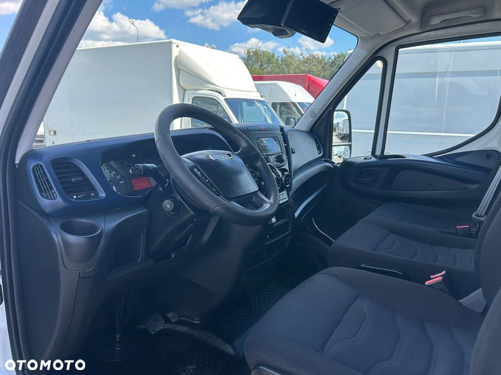 Iveco Daily 50C18 35C18 Hi-Matic 3.0 HPI Kontener 11 palet + winda 750kg **Climatronic**Serwis**Sprowadzony**2019R** - 10