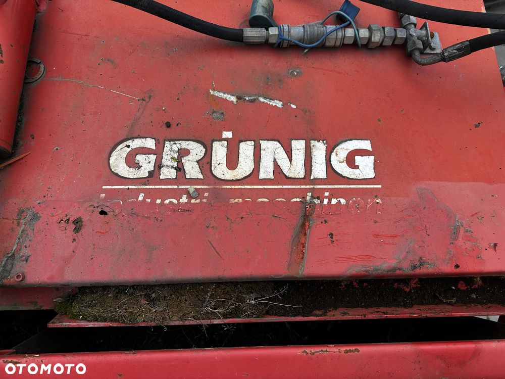 Inny GRUNIG Zamiatarka do placu - 9