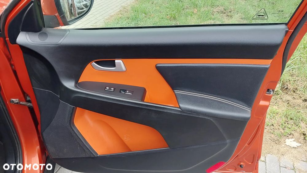 Kia Sportage 2.0 CVVT 4WD Vision - 12