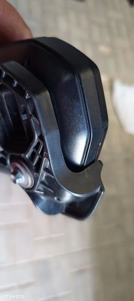 TRIUMPH STREET TRIPLE 765 RS  LICZNIK ZEGARY LAMPA REFLEKTOR - 32