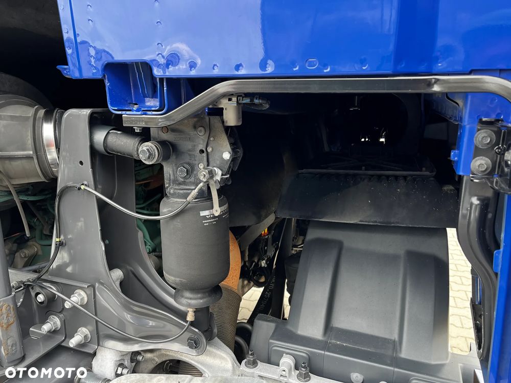 Volvo FH 500 EURO 6 / SPROWADZONY/ SERWISOWANY/KLIMA POSTOJOWA/DWA ZBIORNIKI - 8