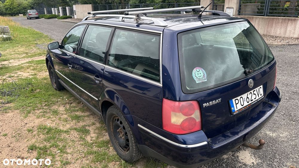 Volkswagen Passat 1.9 TDI Highline - 8