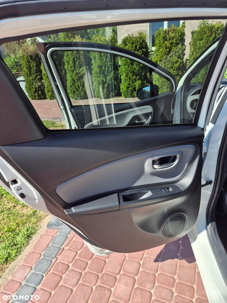 Toyota Yaris 1.5 VVT-i Style Selection - 21