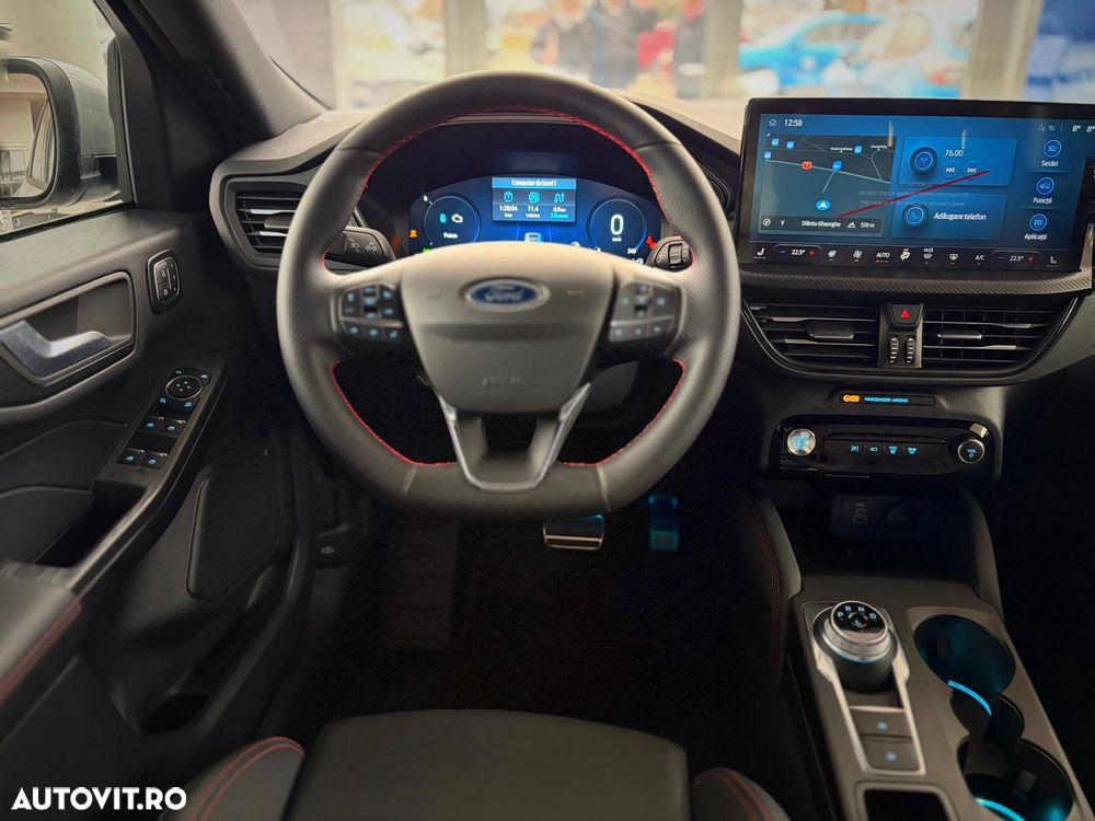 Ford Kuga 2.5 Duratec FWD PHEV ST-Line X - 17