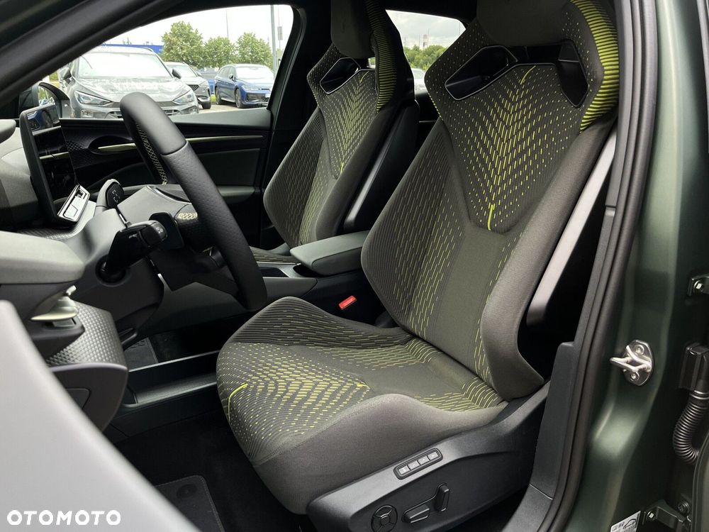 Cupra Raval 52kWh VZ - 20