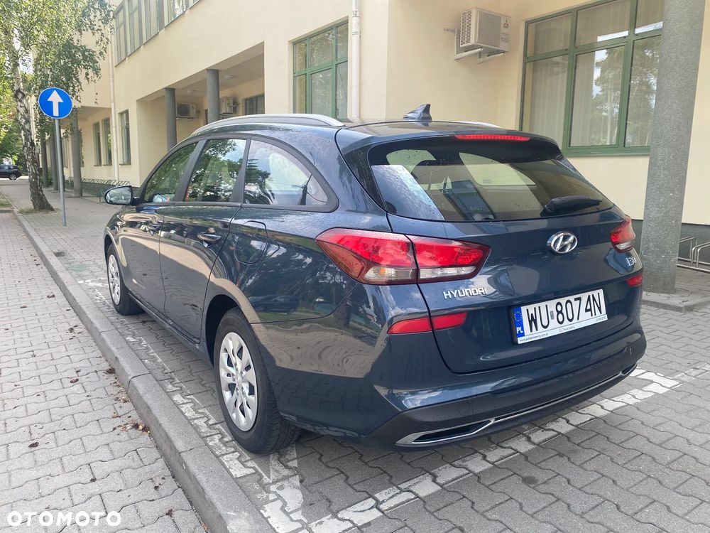 Hyundai i30 1.5 DPI Modern - 6