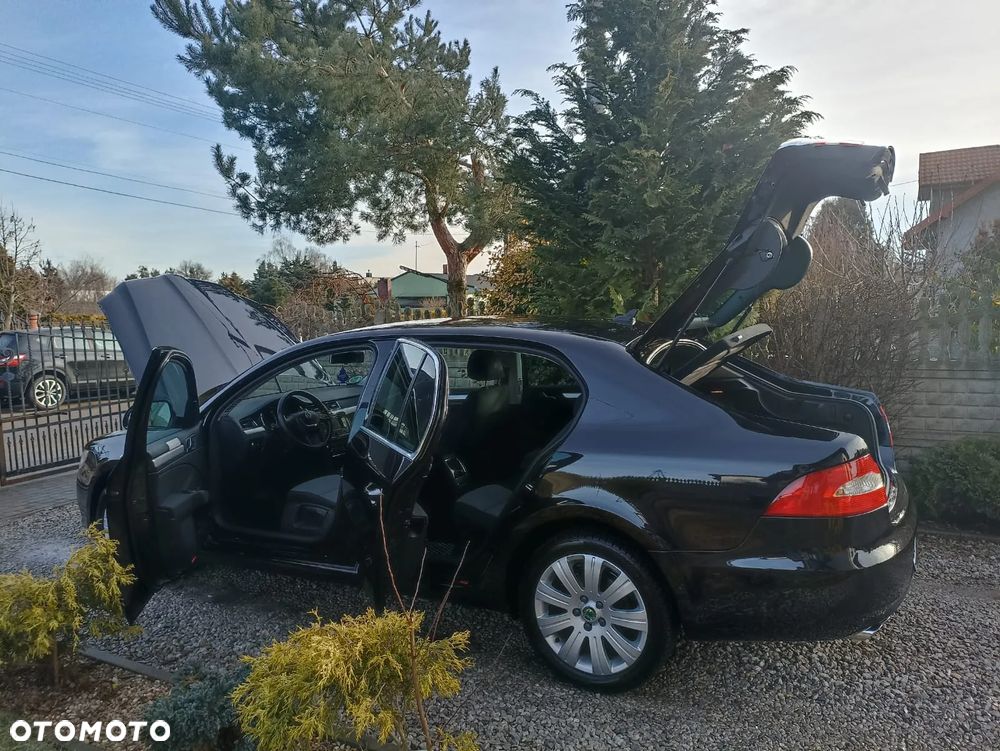 Skoda Superb - 17