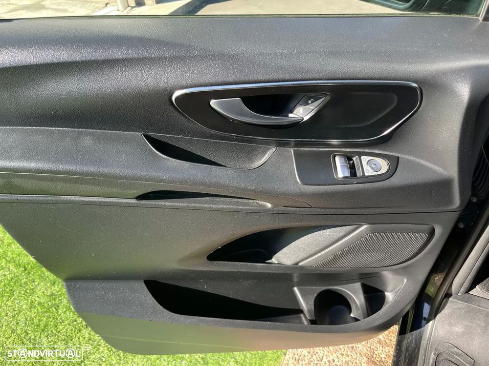 Mercedes-Benz Vito Tourer 114 CDI (BlueTEC) Longa Aut. PRO - 11