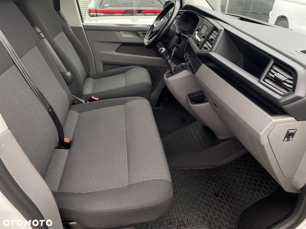 Volkswagen Transporter T6.1 - 26