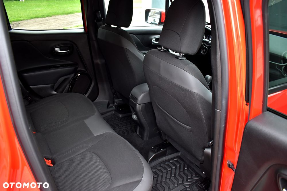 Jeep Renegade 1.3 T-GDI Night Eagle - 21