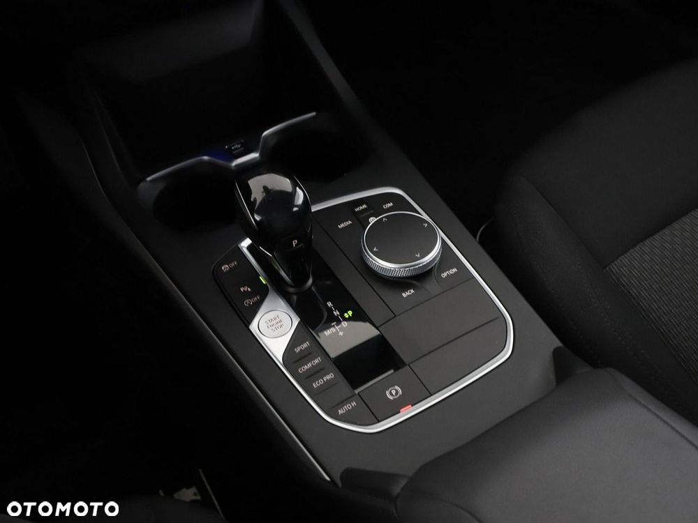 BMW Seria 1 118d Advantage - 27