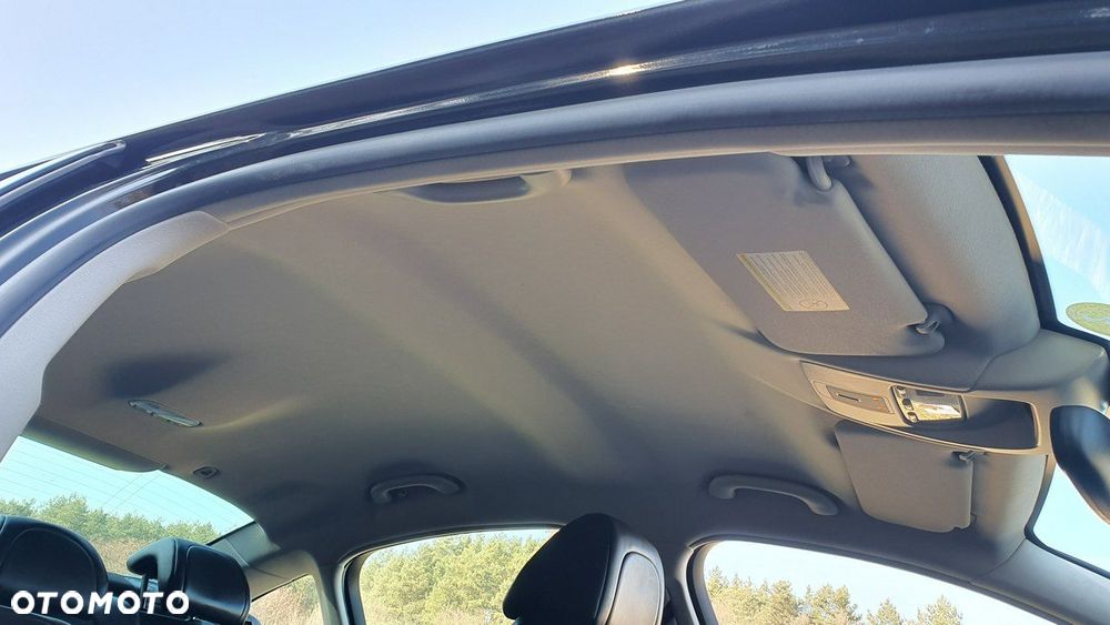 Citroën C5 2.0i 16V Exclusive Equilibre Navi - 30