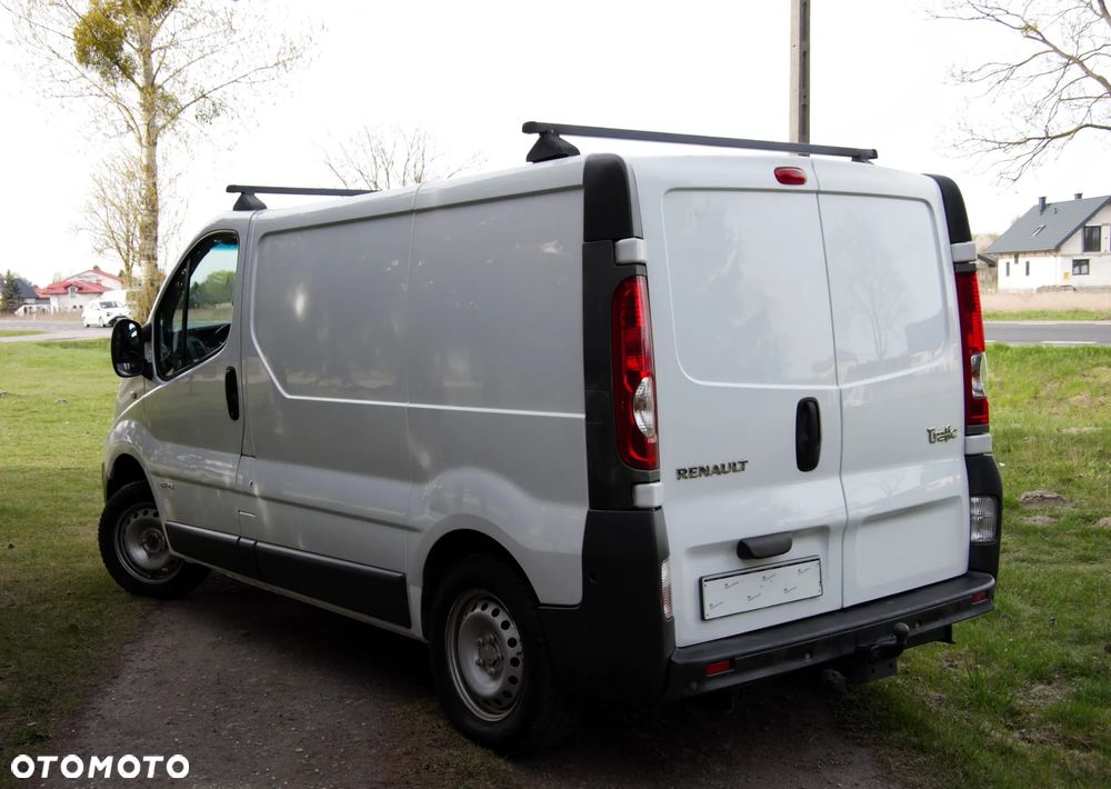 Renault Trafic - 11