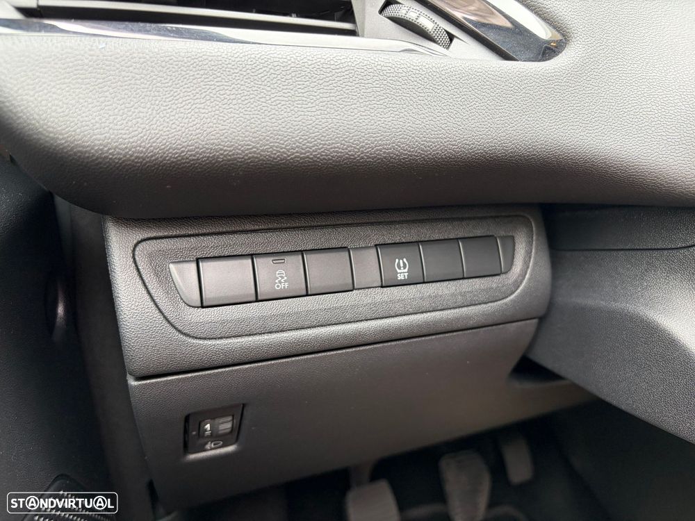 Peugeot 208 1.4 HDi Active - 10